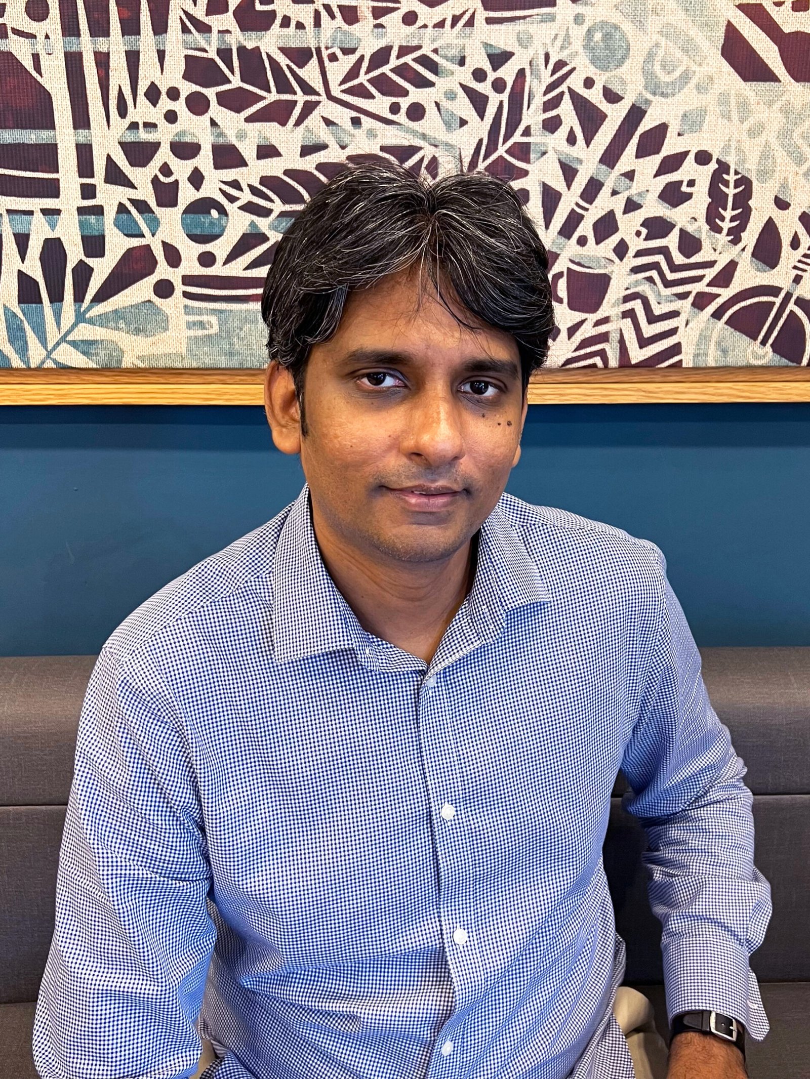 Speaker photo: Jia Xin NG